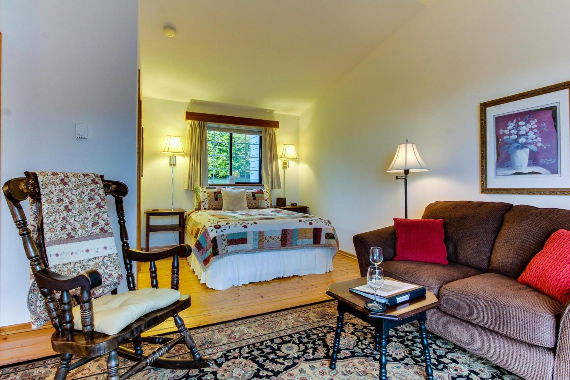 Ocean Cove Inn ياتشاتس المظهر الخارجي الصورة