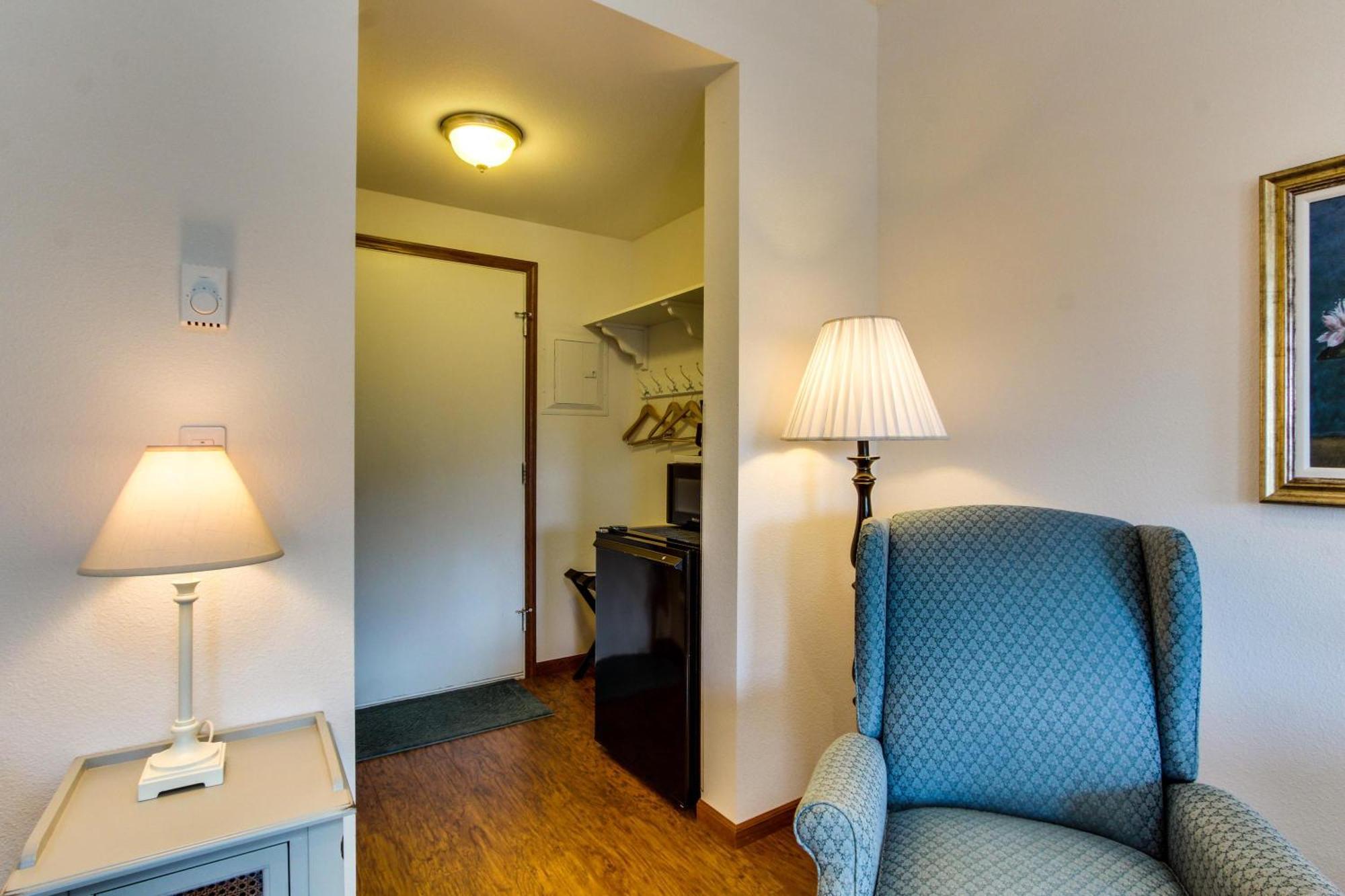 Ocean Cove Inn ياتشاتس المظهر الخارجي الصورة