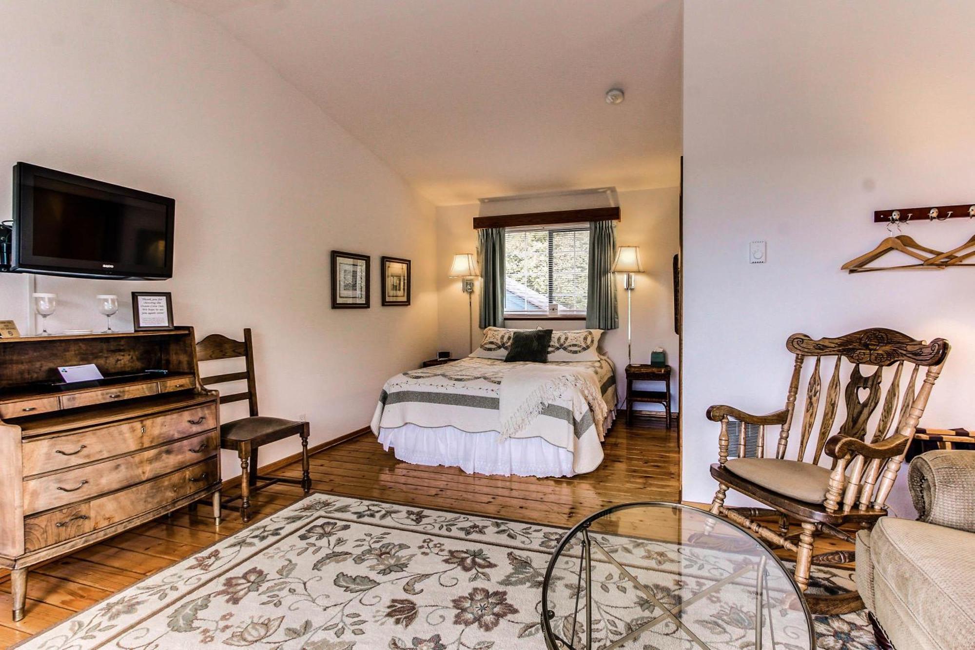 Ocean Cove Inn ياتشاتس المظهر الخارجي الصورة